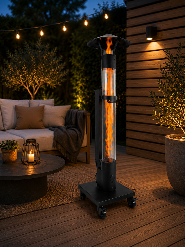 Kleine Flamesa pelletkachel met zichtbare glazen vlam voor veranda en tuin